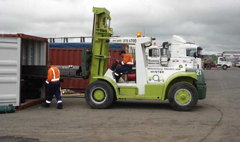 MACHINERY MOVING